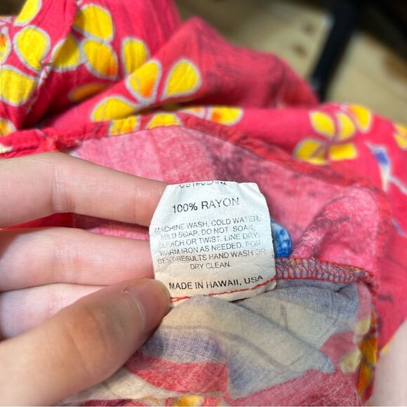 Jams World Men's Aloha Floral Hawaiian Button Front Short Sleeve Shirt Aloha Red - Picture 10 of 10